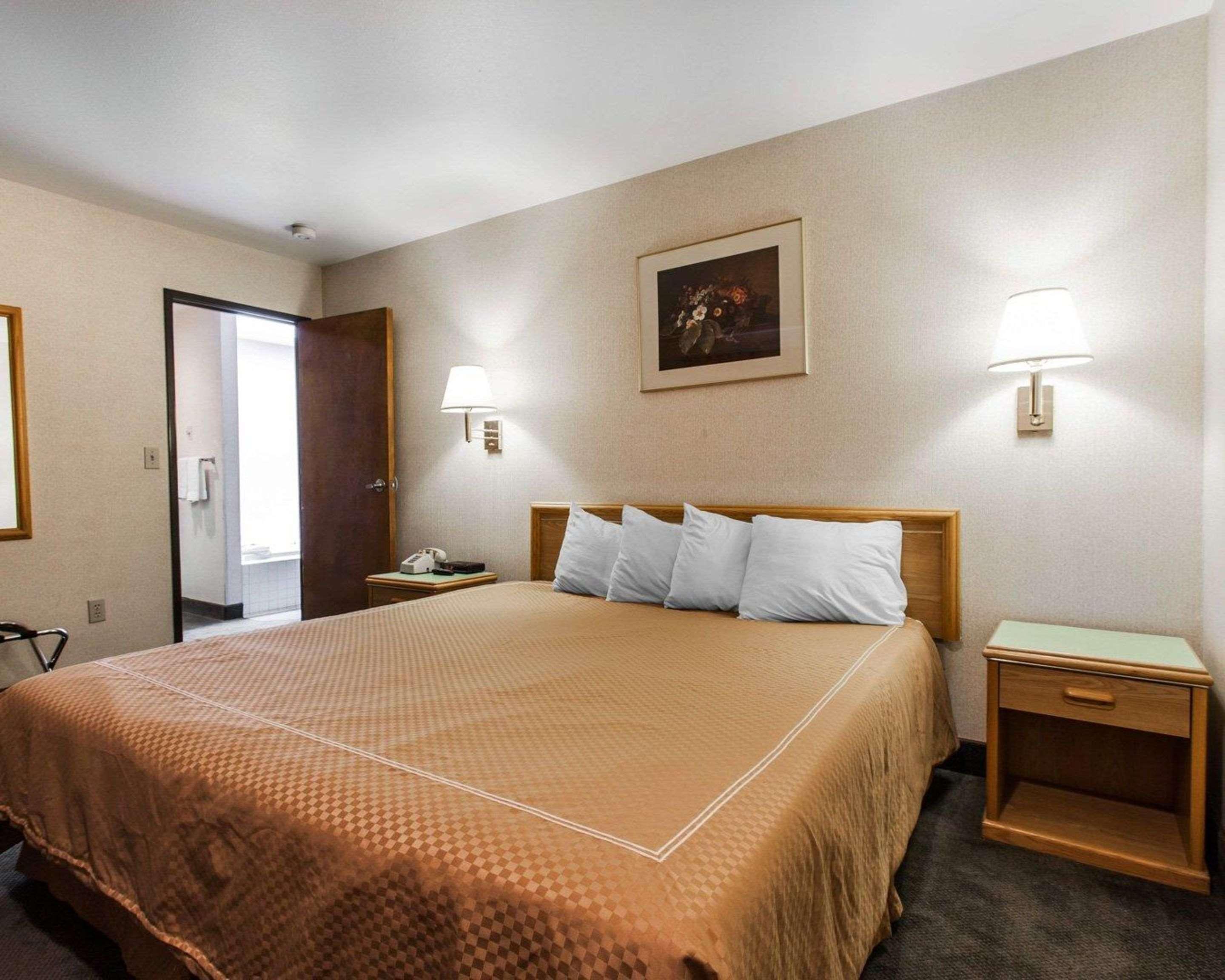 Rodeway Inn